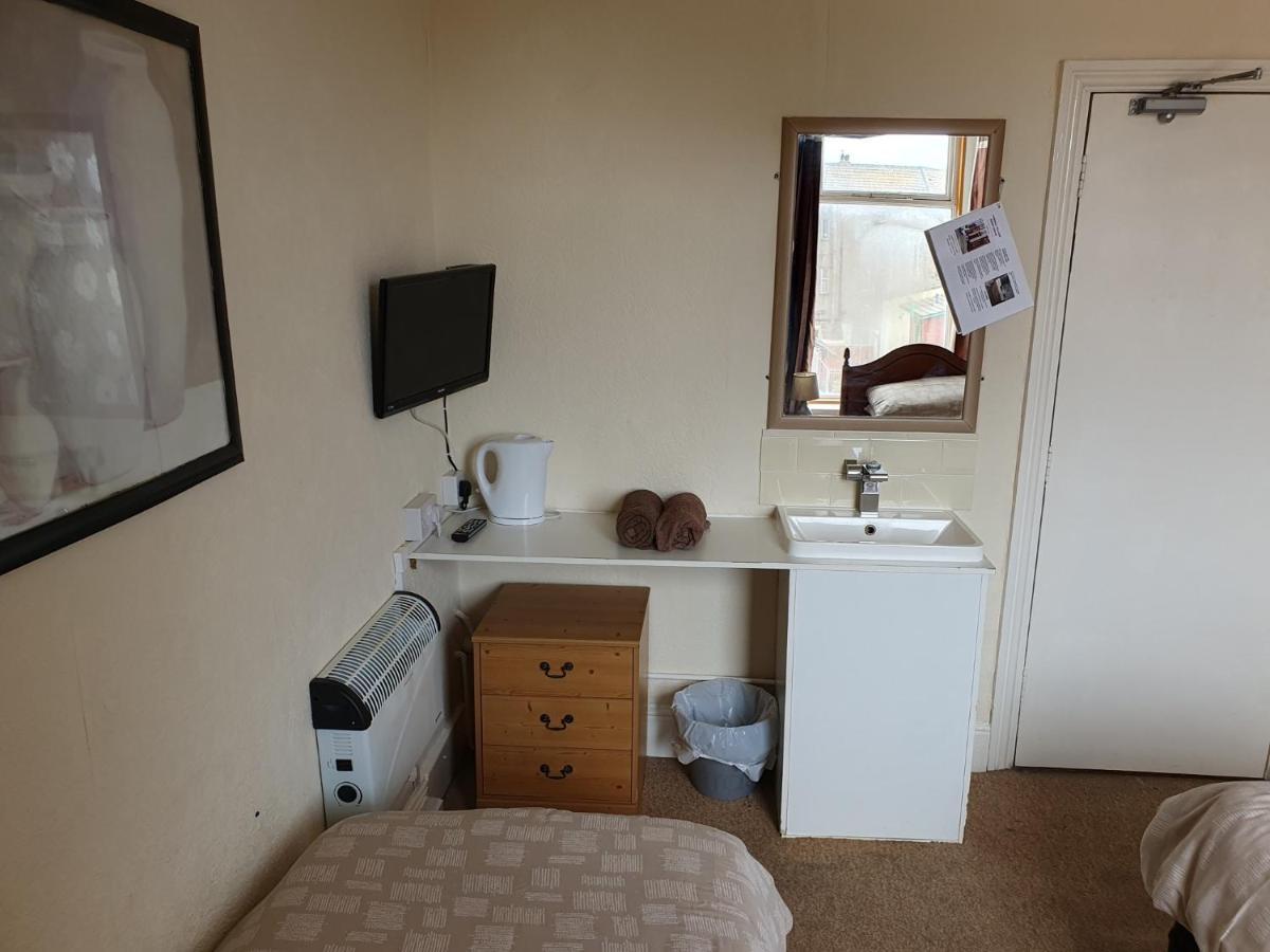 Foxhall Village Guest House Blackpool Luaran gambar