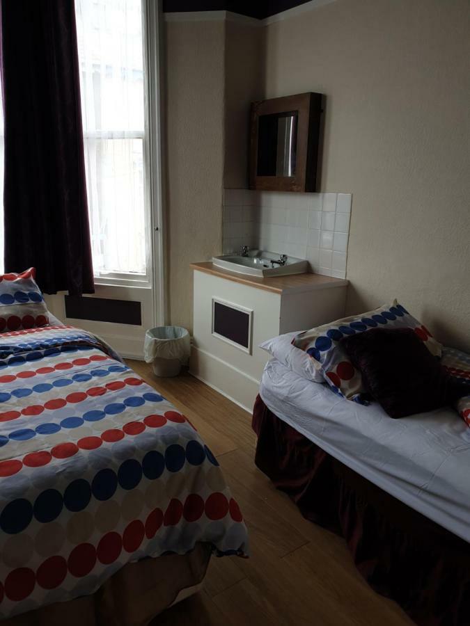 Foxhall Village Guest House Blackpool Luaran gambar